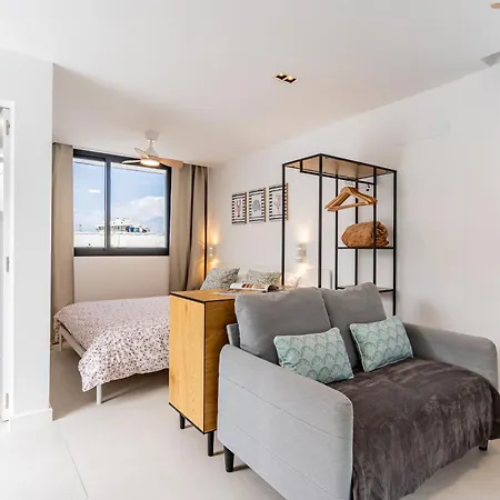 Apartamento Splendid Penthouse With Terrace In The Center Of Puerto de la Cruz (Tenerife)